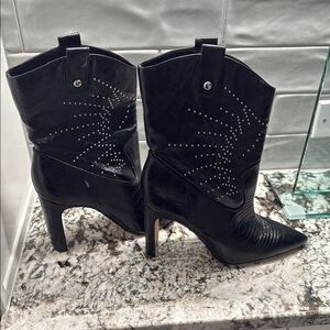 Jessica Simpson Black Heeled Boots with Stiletto Heel